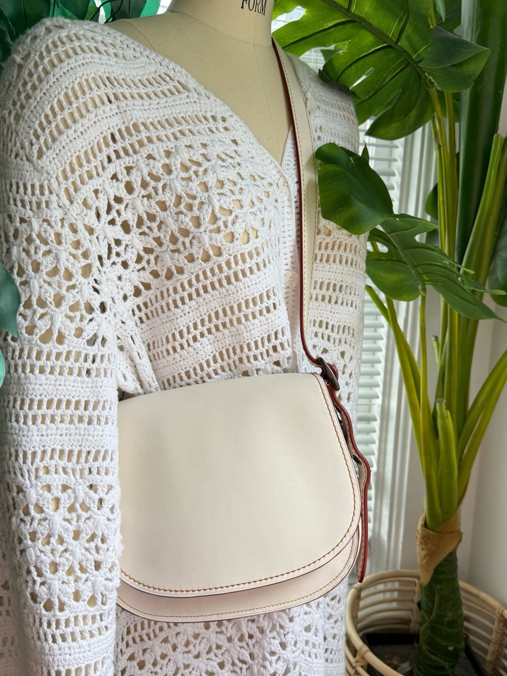 Coach Cream and Brown Crossbody Saddle Bag - Picture 14 of 14